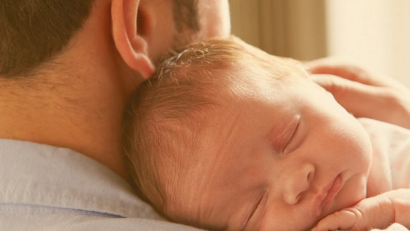 Imagen de Cinco semanas de permiso de paternidad: pasito a pasito hacia la igualdad de género | Patricia Perdomo